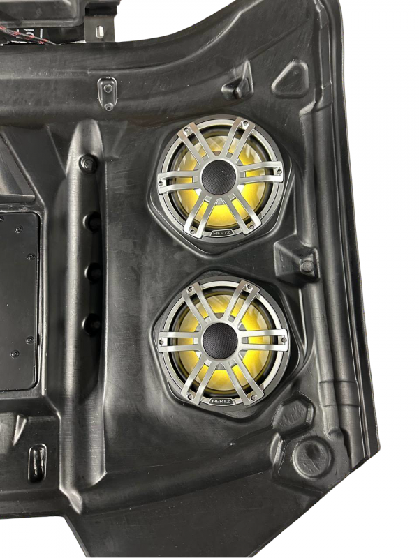 Крыша музыкальная Maverick R с акустической  системой "HERZ" и сабвуфером